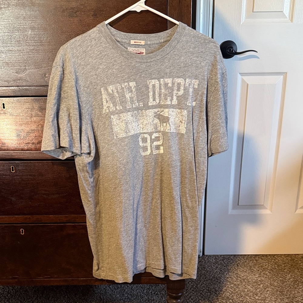Vintage Abercrombie & Fitch Heather Gray Graphic Tee